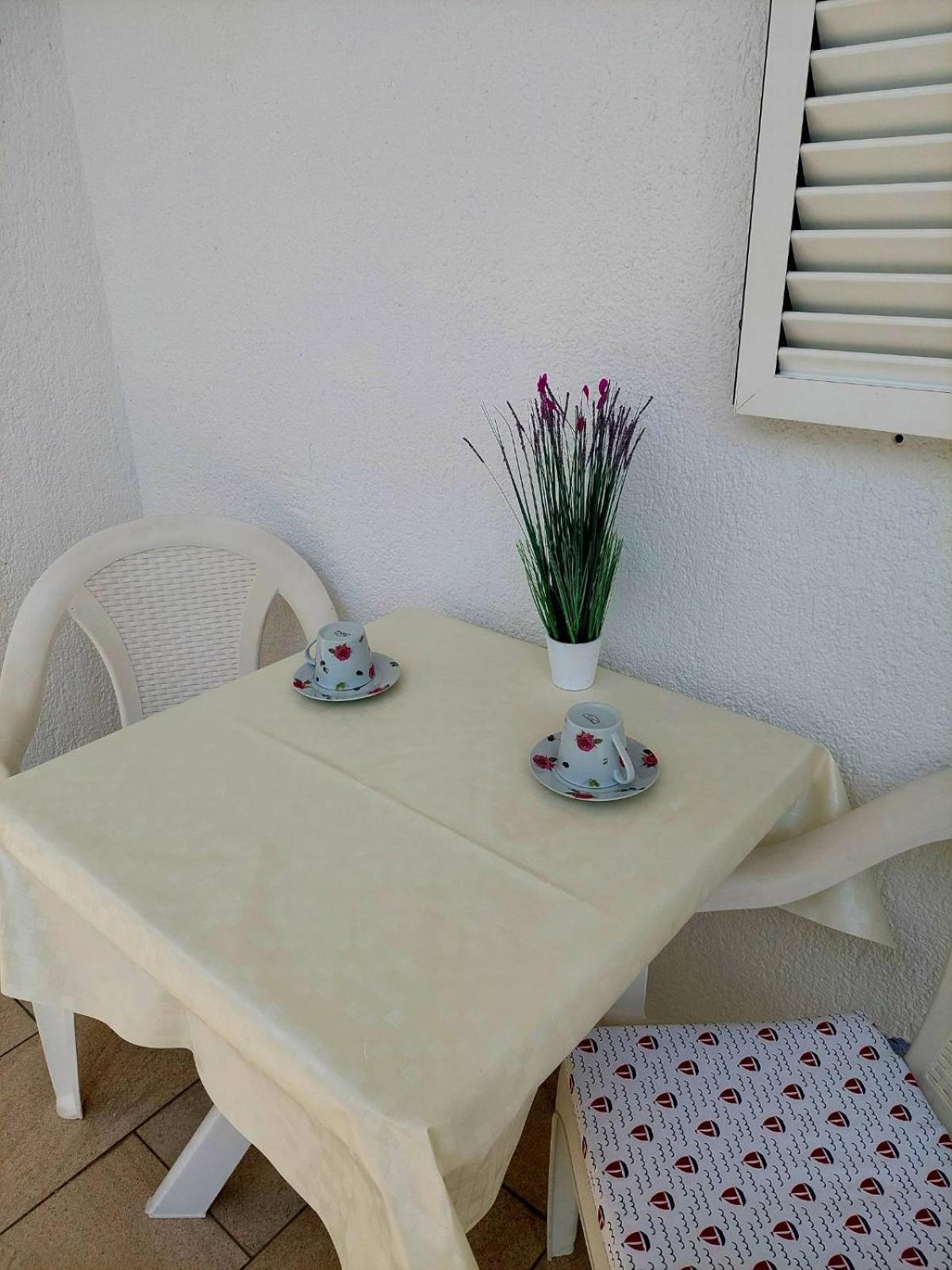 Rooms Hodanic Krk Town Quarto foto