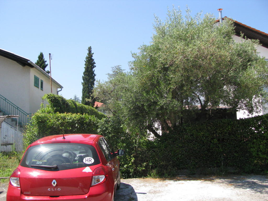 Rooms Hodanic Krk Town Exterior foto