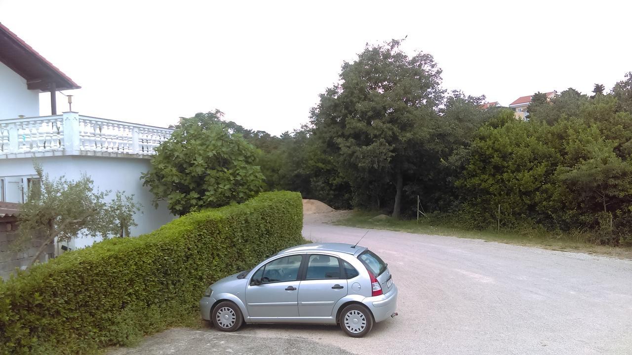 Rooms Hodanic Krk Town Exterior foto